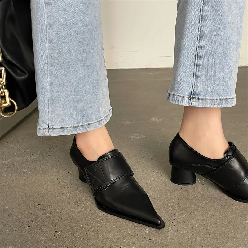 Women'S Accessories Trends 2025 - فستان جديد لعام 2025 حذاء نسائي