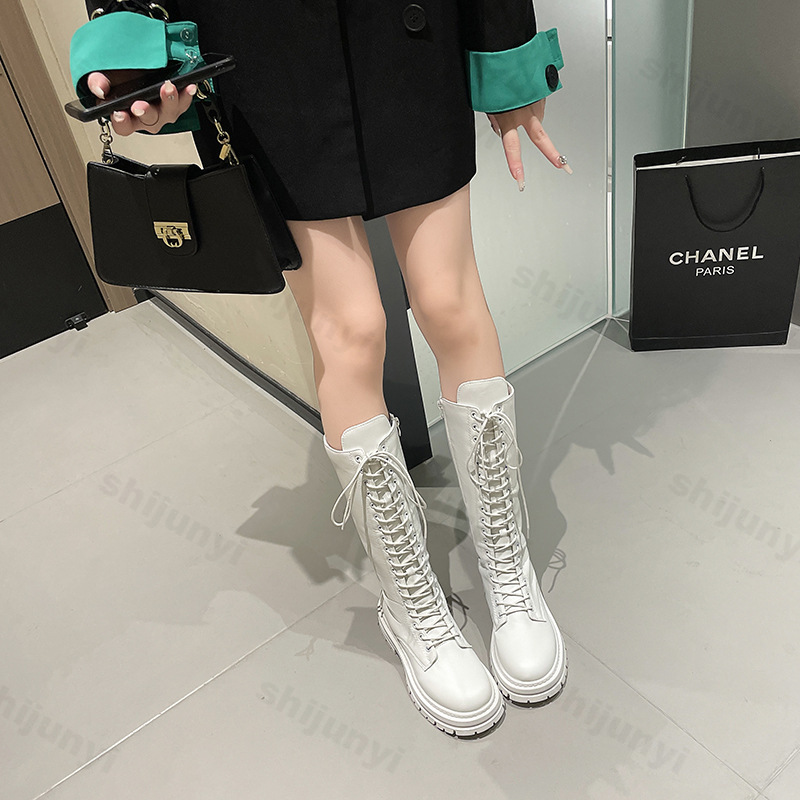 أحذية نسائية طويلة حتى الركبة  - مراجعة Women'S Accessories Trends 2025 وسعره