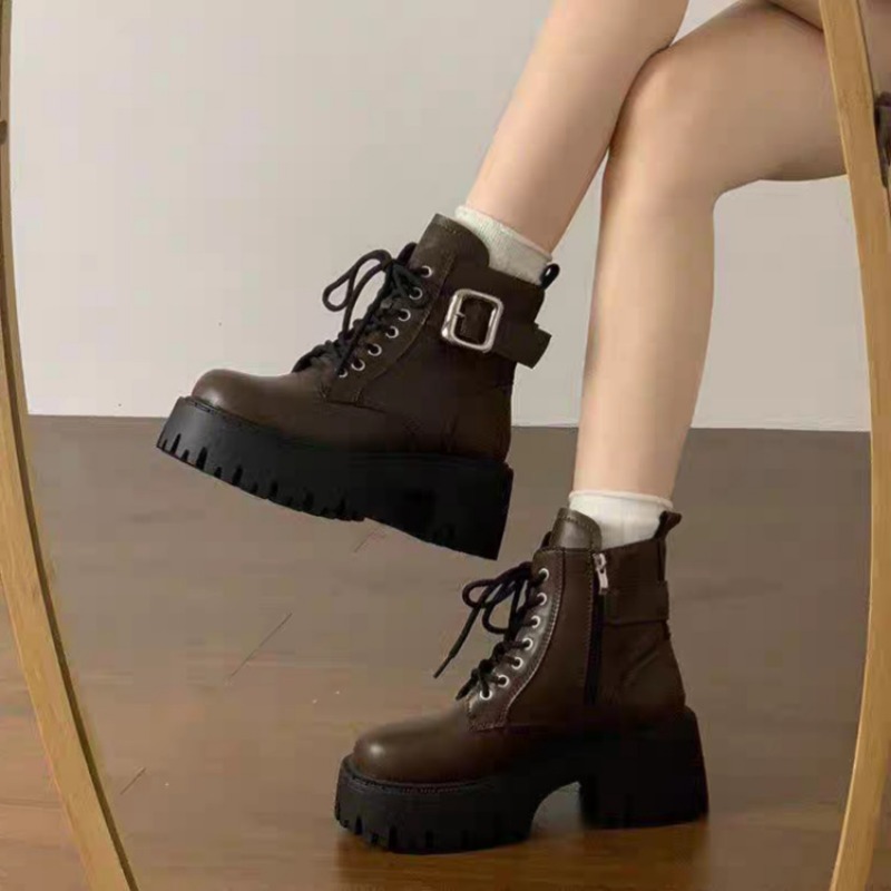 موضة النساء حذاء من الجلد 2025 - مراجعة Women'S Accessories Trends 2025 وسعره