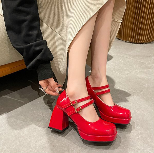 2025 جديد ورنيش جلد المرأة زر  - مراجعة Women'S Accessories Trends 2025 وسعره