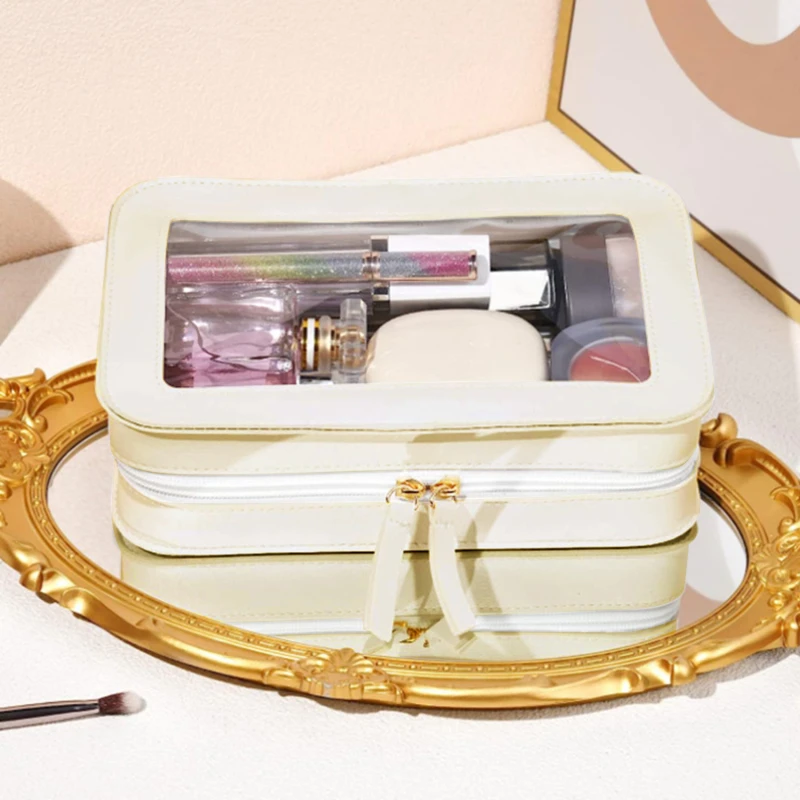 حقيبة مكياج نسائية من البولي ي - مراجعة Women Accessories List وسعره